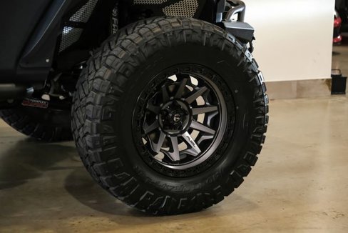 Used 2025 Jeep Gladiator Sport image 34