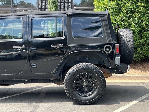Used 2012 Jeep Wrangler Unlimited Sport w/ Max Tow Pkg image 11