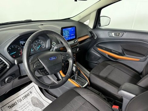 Used 2021 Ford EcoSport SE w/ SE Convenience Package image 4
