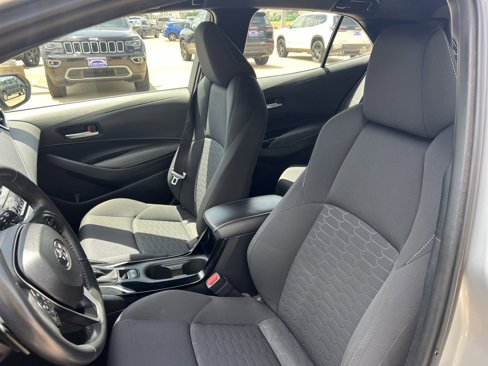 Used 2022 Toyota Corolla Hatchback image 17