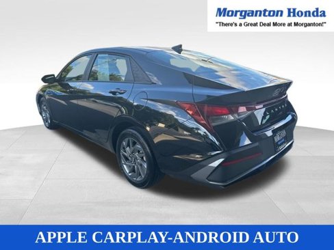 Used 2024 Hyundai Elantra SEL image 7