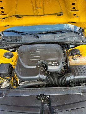 Used 2017 Dodge Challenger SXT image 19