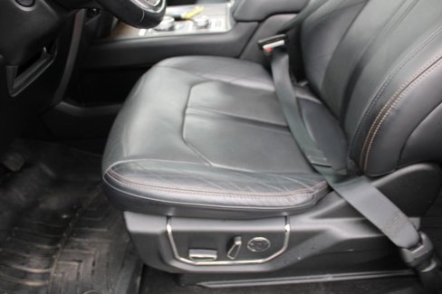 Used 2019 Ford Expedition Platinum image 26