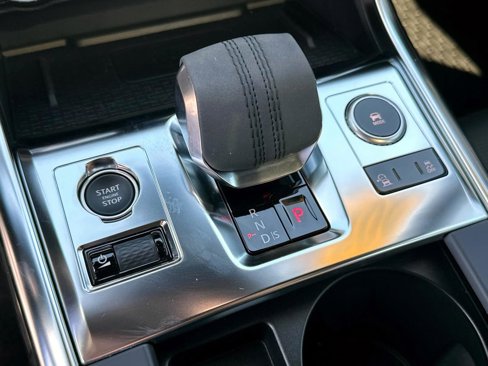 New 2024 Jaguar XF R-Dynamic SE image 23