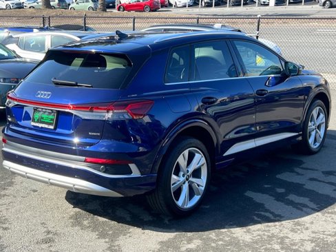 Used 2023 Audi Q4 e-tron Premium Plus w/ Premium Plus image 6