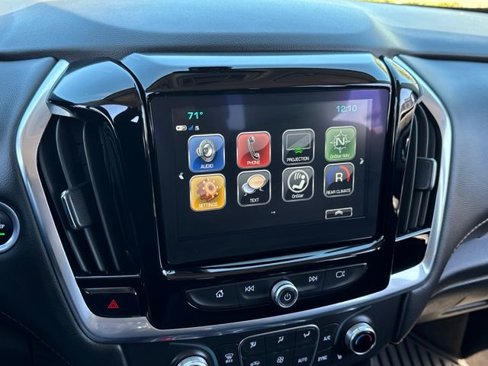 Used 2019 Chevrolet Traverse LT image 10