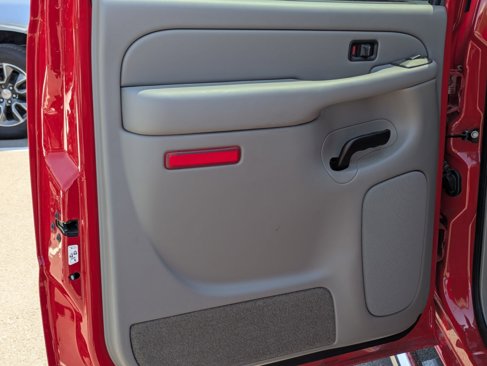 Used 2004 Chevrolet Silverado 2500 LT image 15
