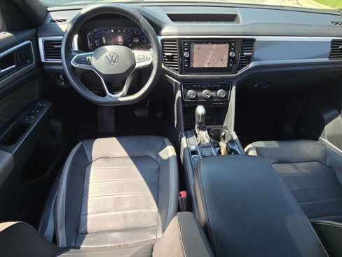 Used 2021 Volkswagen Atlas Cross Sport SEL Premium image 21