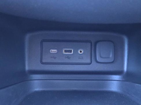 Used 2022 Chevrolet Equinox LT image 24