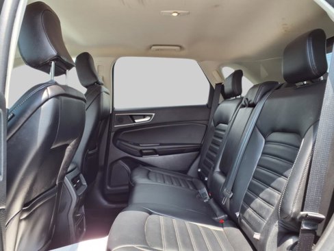 Used 2024 Ford Edge SEL image 13