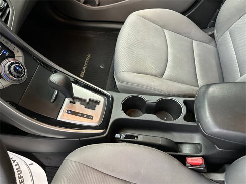 Used 2013 Hyundai Elantra GLS w/ Preferred Pkg image 27