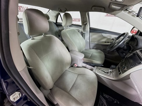 Used 2013 Toyota Corolla S image 27