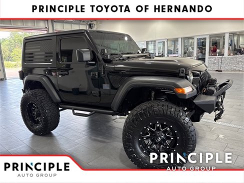 Used 2018 Jeep Wrangler Sport image 2