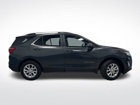 Used 2021 Chevrolet Equinox LT image 2