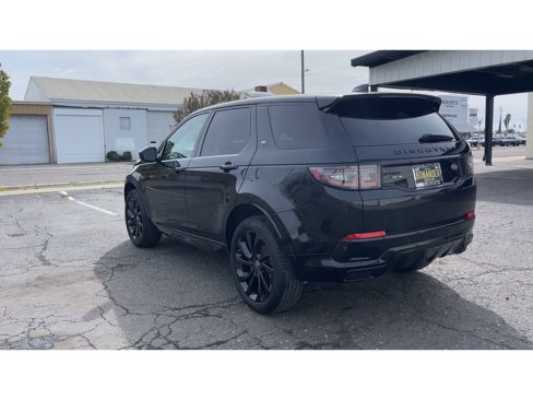 Used 2020 Land Rover Discovery Sport SE R-Dynamic image 9