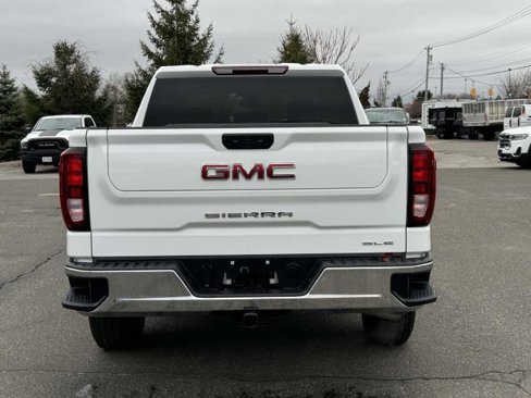 Used 2024 GMC Sierra 1500 SLE image 6