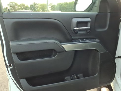 Used 2015 Chevrolet Silverado 2500 LT w/ LT Convenience Package image 18