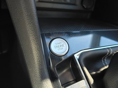 New 2025 Volkswagen Taos S image 34