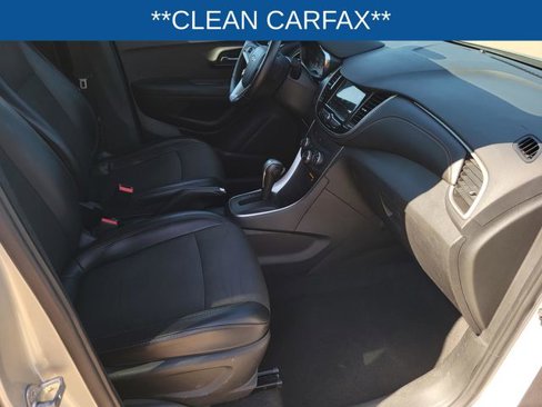Used 2018 Chevrolet Trax LT w/ Redline Edition image 9