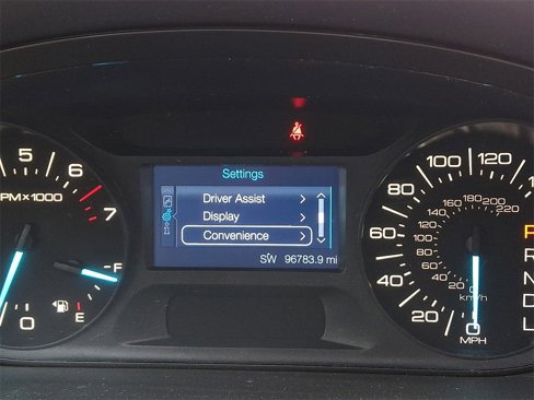 Used 2011 Ford Edge SE w/ 101A Rapid Spec Order Code image 2
