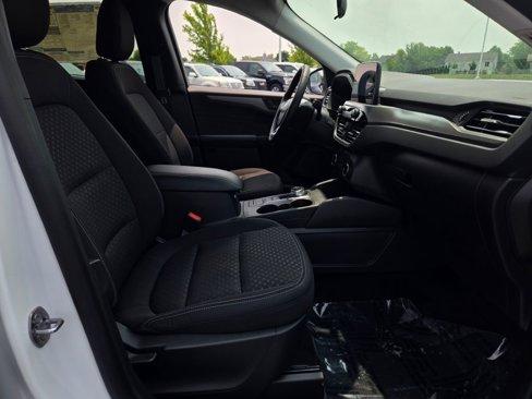 Used 2024 Ford Escape Active w/ Cold Weather Package image 6