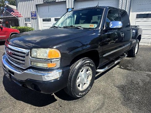 Used 2004 GMC Sierra 1500 SLT w/ Light Duty Power Package image 1
