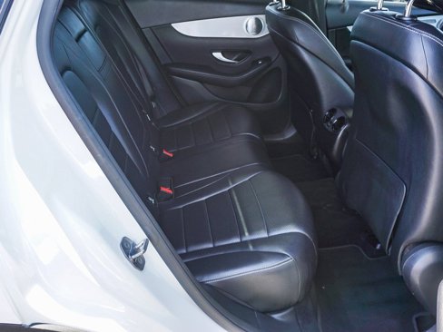 Used 2019 Mercedes-Benz GLC 350e 4MATIC image 14