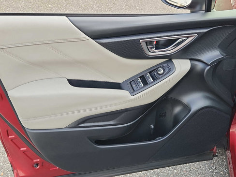 Used 2019 Subaru Forester Limited image 12