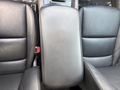 Used 2023 MAZDA MAZDA3 s image 32
