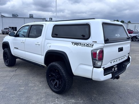 Used 2020 Toyota Tacoma TRD Off-Road image 7
