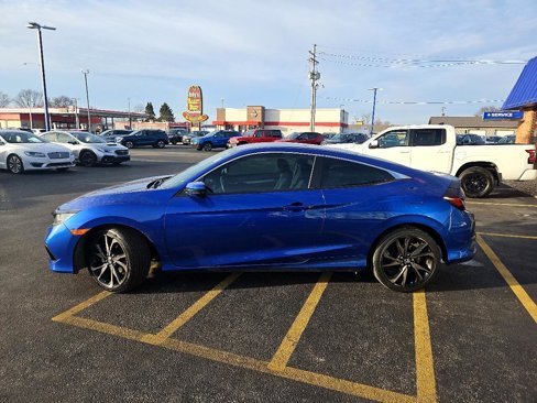 Used 2020 Honda Civic Sport image 2