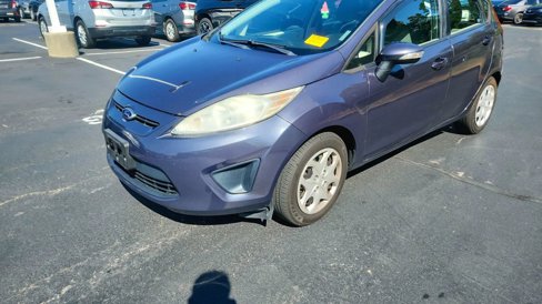 Used 2013 Ford Fiesta SE image 3