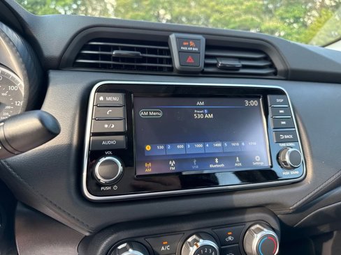 New 2025 Nissan Versa S w/ Trunk Package image 17