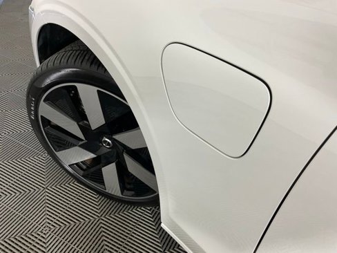 Certified 2024 Volvo S60 T8 Ultimate image 39