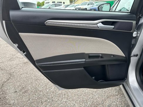 Used 2017 Ford Fusion S image 30