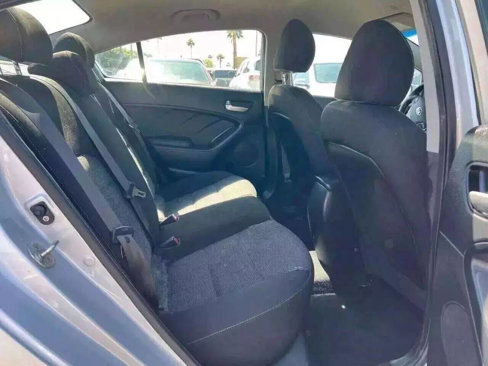 Used 2017 Kia Forte LX image 18