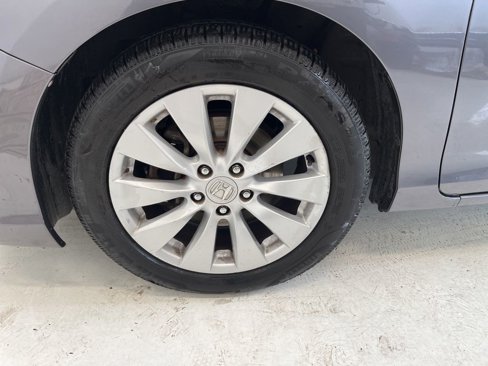 Used 2015 Honda Accord EX image 9