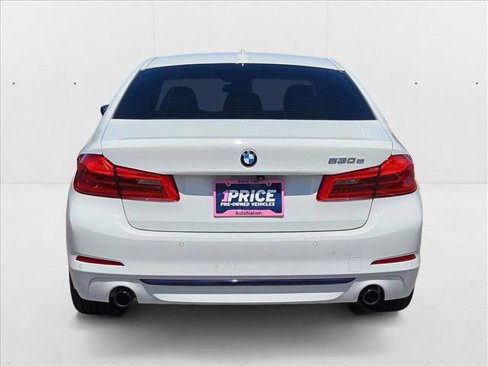 Used 2019 BMW 530e w/ Convenience Package image 7
