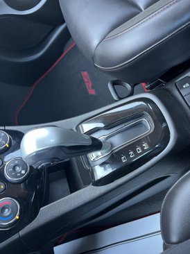 Used 2020 Chevrolet Sonic Premier w/ RS Package image 40