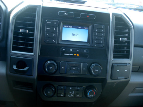 Used 2020 Ford F250 XL w/ Power Equipment Group image 37