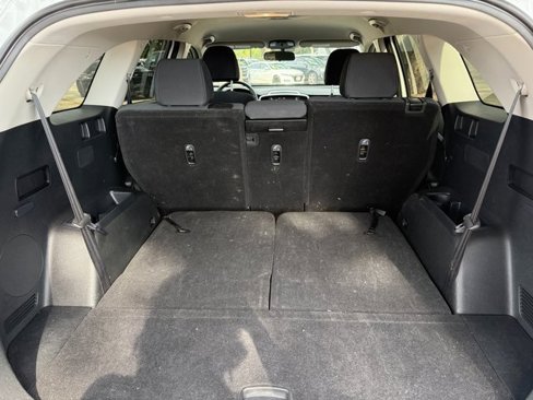 Used 2019 Kia Sorento LX image 12