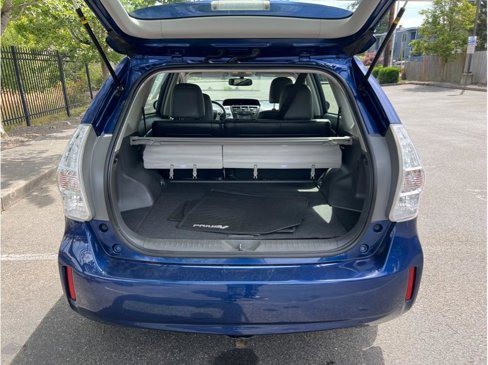 Used 2012 Toyota Prius V Five image 19