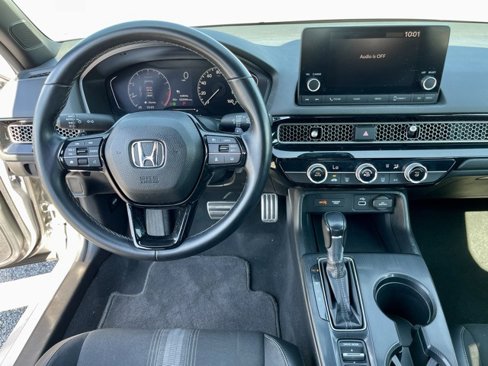 Used 2023 Honda Civic Sport image 17