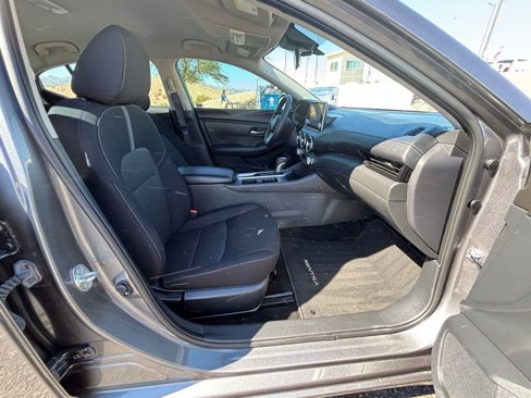 Used 2023 Nissan Sentra SV image 6