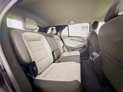 Used 2020 Chevrolet Equinox LS w/ LS Convenience Package image 24
