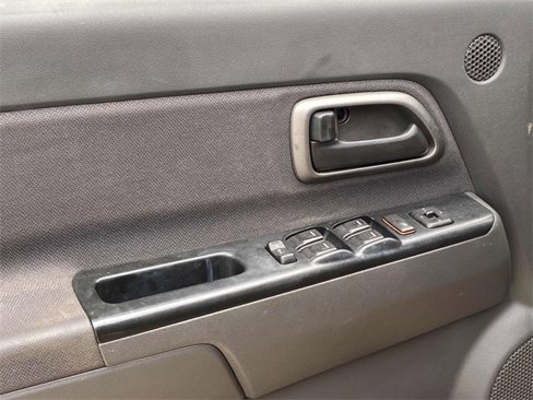 Used 2005 Chevrolet Colorado LS image 13