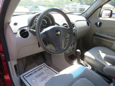 Used 2010 Chevrolet HHR LS image 21