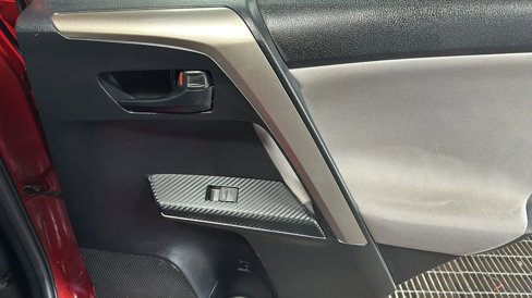 Used 2014 Toyota RAV4 LE image 15