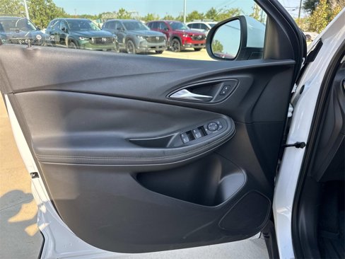 Used 2021 Buick Encore GX Preferred w/ Cold Weather Comfort Package image 18