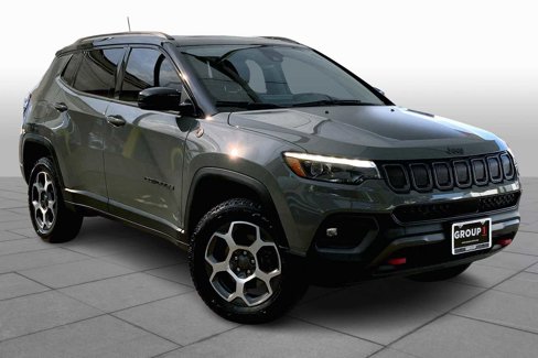 Certified 2022 Jeep Compass Trailhawk w/ Trailhawk Elite Group image 2